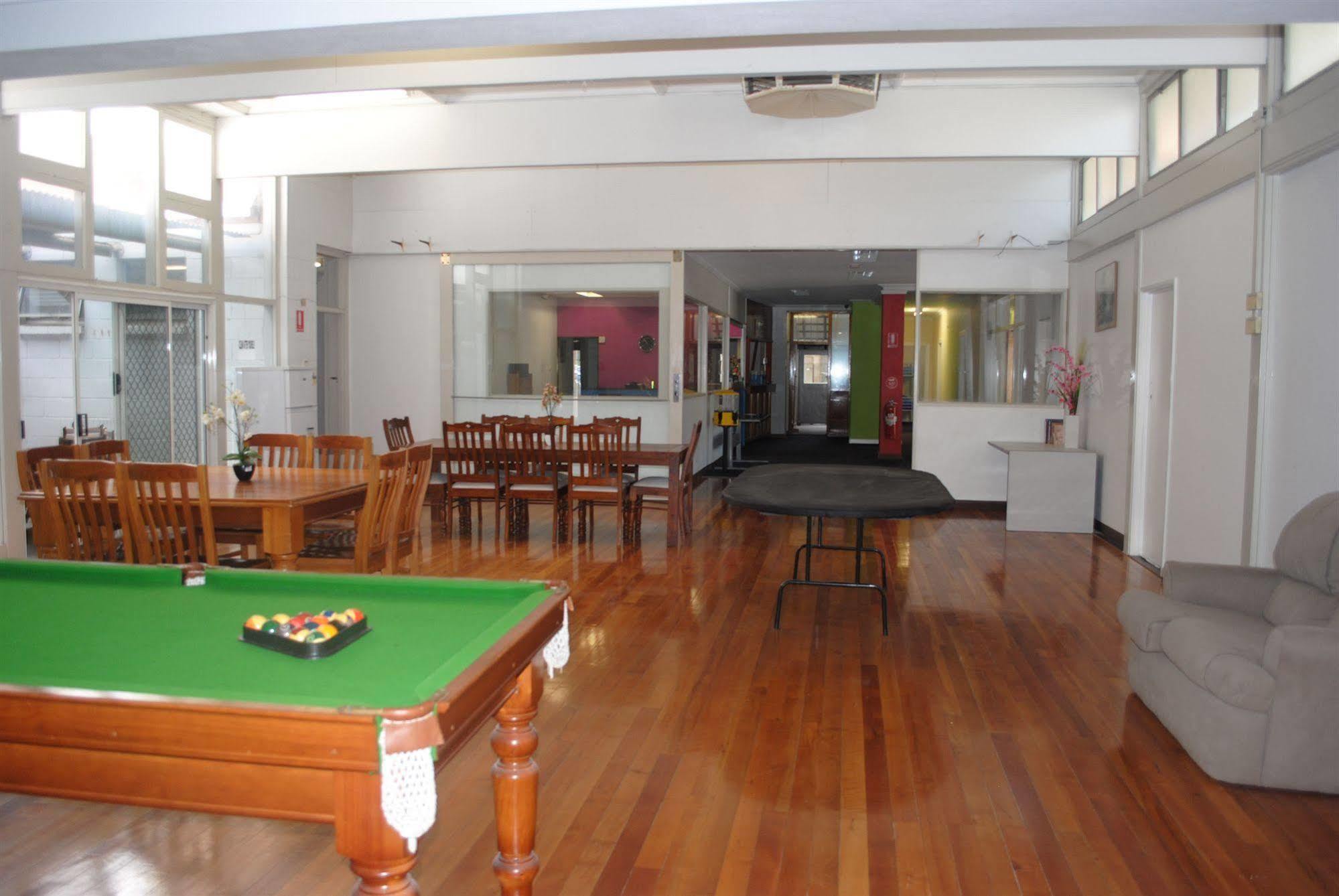 Albergue Port Adelaide Backpackers Exterior foto