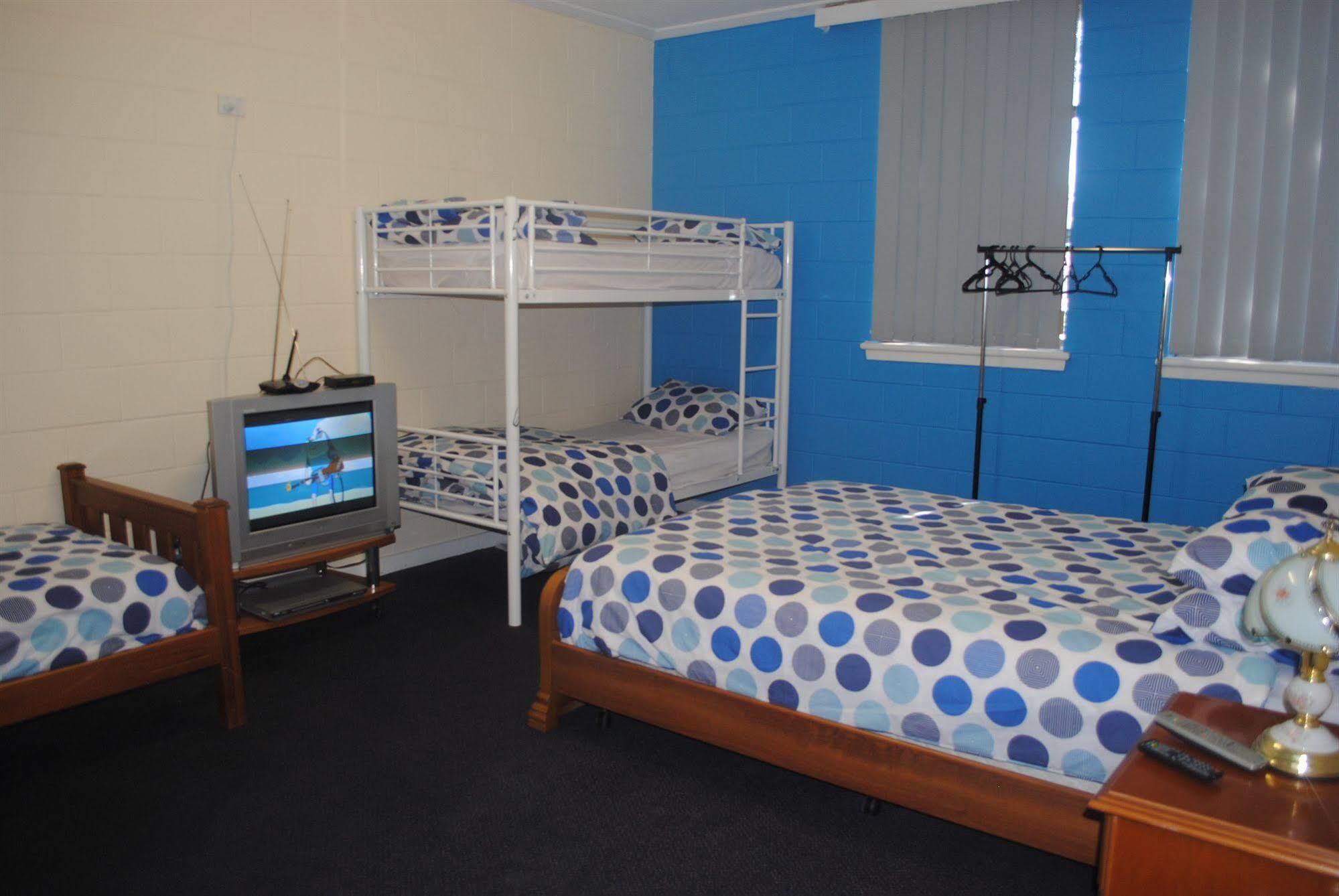 Albergue Port Adelaide Backpackers Exterior foto