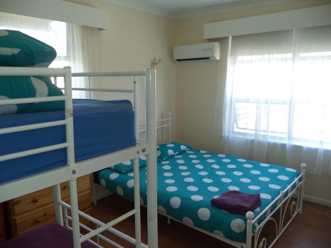 Albergue Port Adelaide Backpackers Exterior foto